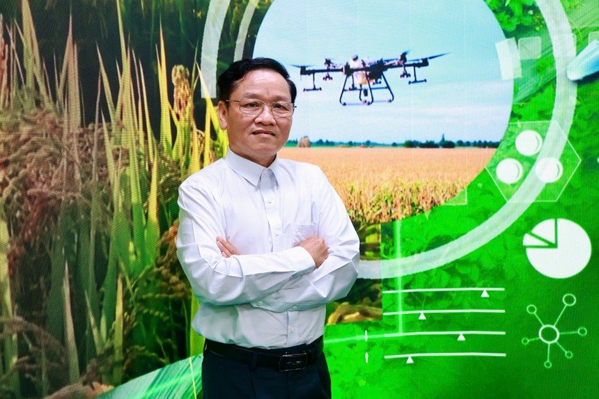 TS Lê Hoàng Kiệt, Giám đốc Sản phẩm mới và Giải pháp Dịch vụ Nông nghiệp, Công ty Cổ phần Phân bón Dầu khí Cà Mau (PVCFC) . Ảnh Chí Cường.