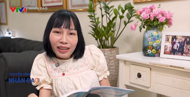 Chị Lâm Thị Nga, Giám đốc Công ty TNHH Ba bánh Hà Nam, biến khát vọng được tự đi lại thành động lực tạo cơ hội cho nhiều người khuyết tật.