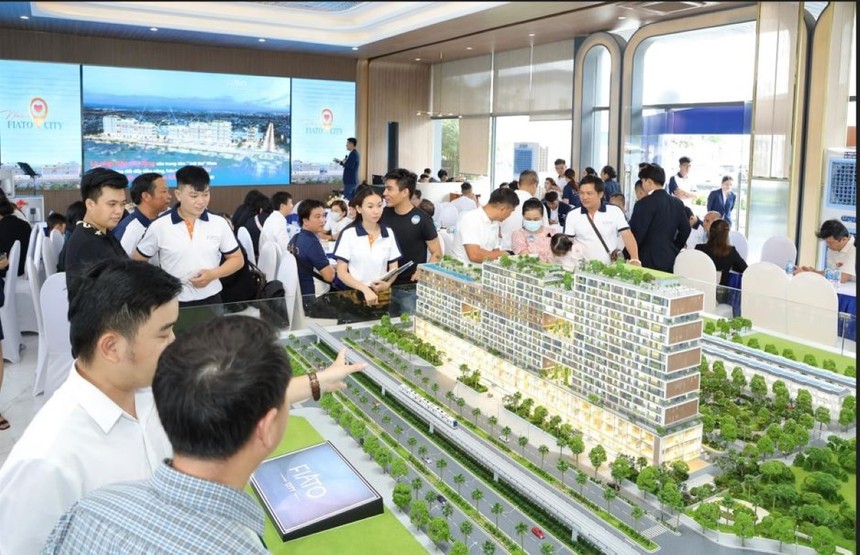 Vướng pháp lý cấp chứng chỉ hành nghề, nhân sự ngành môi giới bất động sản gặp khó khăn