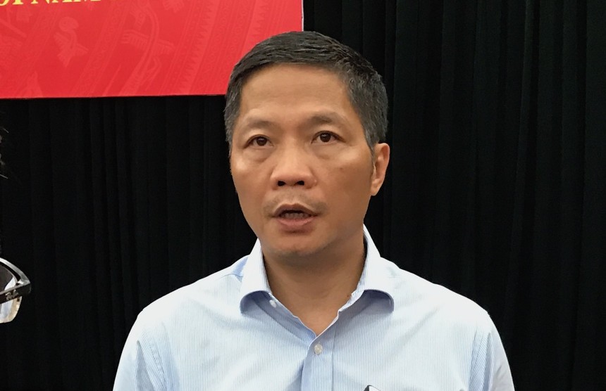 Bộ trưởng Bộ Công Thương Trần Tuấn Anh cho biết cơ quan này vừa báo cáo Thủ tướng về ảnh hưởng của cuộc chiến thương mại Mỹ - Trung tới Việt Nam.
Ảnh: VGP/Phan Trang.