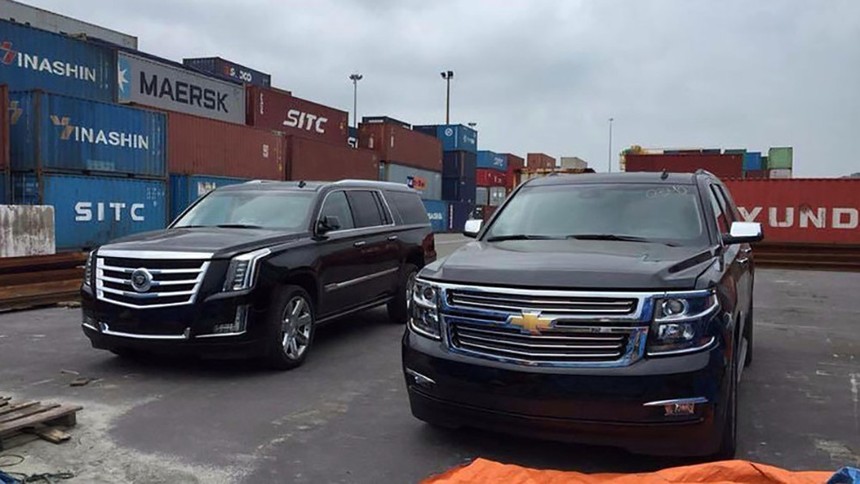 Lượng tiêu thụ xe sang tại Việt Nam suy giảm rất mạnh bất chấp người giàu Việt không ngừng gia tăng nhanh chóng thời gian gần đây.