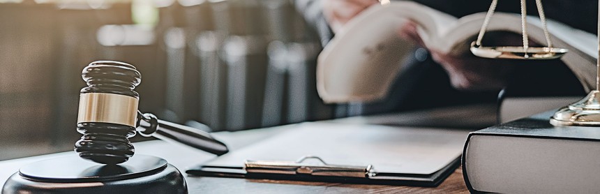 Doanh nghiệp kiện ngân hàng do vi phạm quy định xử lý nợ trước hạn