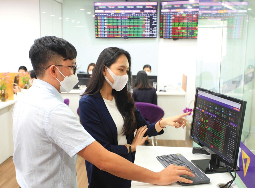 Những phiên giao dịch tỷ đô thường xuyên xuất hiện trong năm 2021.