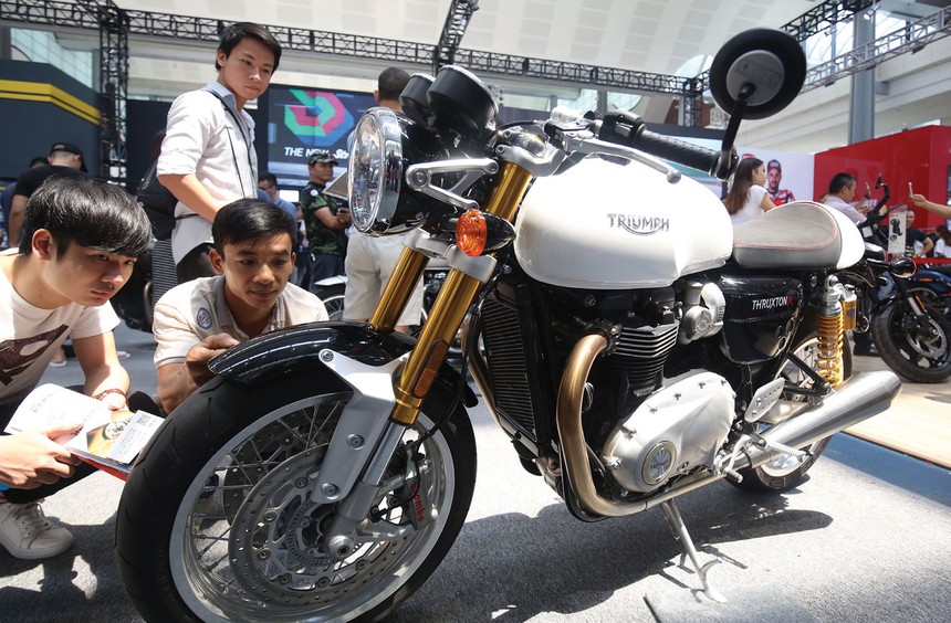 Giới trẻ Việt Nam ngày càng tự lập về tài chính và thích chi tiêu
