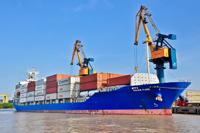 Dự kiến, doanh thu năm 2015 tăng gần gấp đôi so với kế hoạch năm 2014 và lợi nhuận sau thuế cũng tăng 4,4%