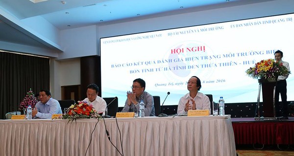 Nước biển miền Trung 'đạt chuẩn' để tắm và nuôi thủy sản