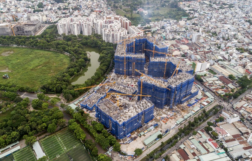 Công trình Celadon City (TP.HCM) được Gamuda Land tin tưởng giao Hòa Bình làm nhà thầu chính.