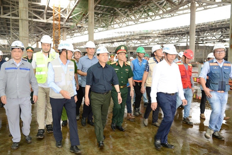 Phó thủ tướng Trần Hồng Hà kiểm tra tiến độ thi công Sân bay Long Thành ngày 7/9 - Ảnh: VGP