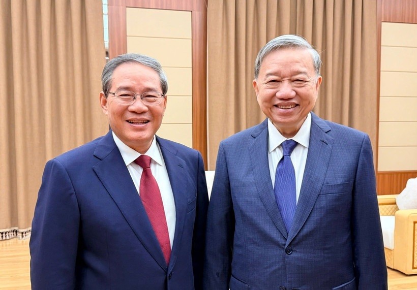 Tổng Bí thư Tô Lâm gặp Thủ tướng Quốc vụ viện Trung Quốc Lý Cường tại Triều Tiên