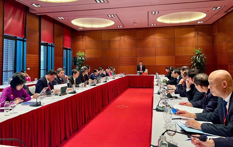 Bộ trưởng Bộ Tài chính Nguyễn Văn Thắng làm Tổ trưởng Tổ thảo luận số 7 - Ảnh: VGP/Phương Liên