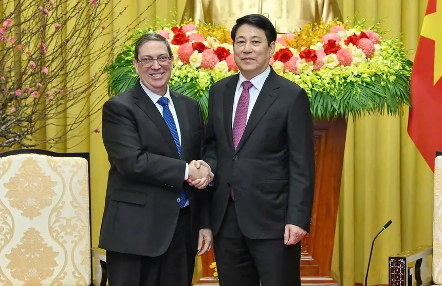 Chủ tịch nước Lương Cường tiếp Đặc phái viên Đảng, Nhà nước Cuba, Ủy viên Bộ Chính trị, Bộ trưởng Bộ Ngoại giao Cuba Bruno Rodríguez Parrilla.