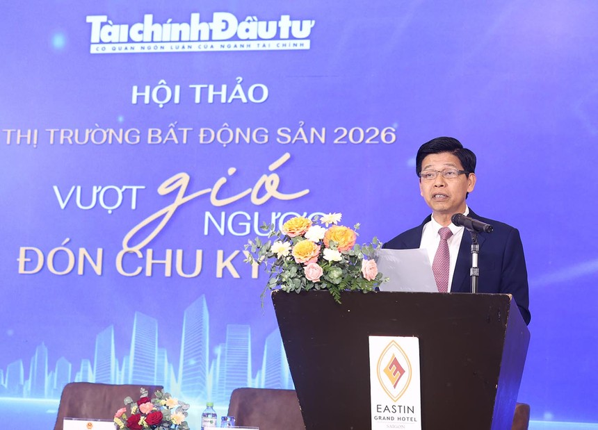Ông Phạm Văn Hoành, Tổng Biên tập Báo Tài chính - Đầu tư phát biểu khai mạc Hội thảo. Ảnh: Lê Toàn
