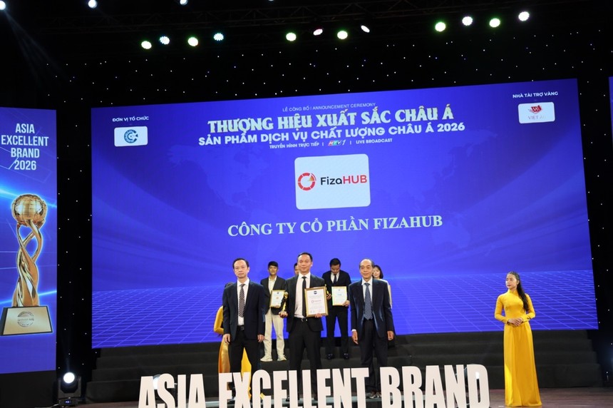 Ông Khổng Huy Quang – Tổng giám đốc FizaHUB nhận vinh danh tại “Thương hiệu Xuất sắc châu Á 2026”