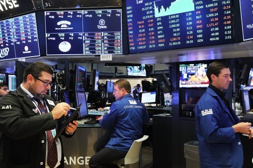 Khối ngoại giao dịch mạnh cổ phiếu ngân hàng và bất động sản trong phiên 24/8