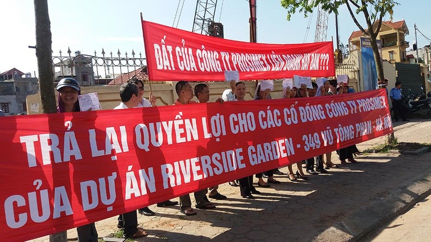 Nhóm cổ đông  yêu cầu công ty mua lại 163.991 cổ phần, với giá 80.000 đồng/cổ phiếu
