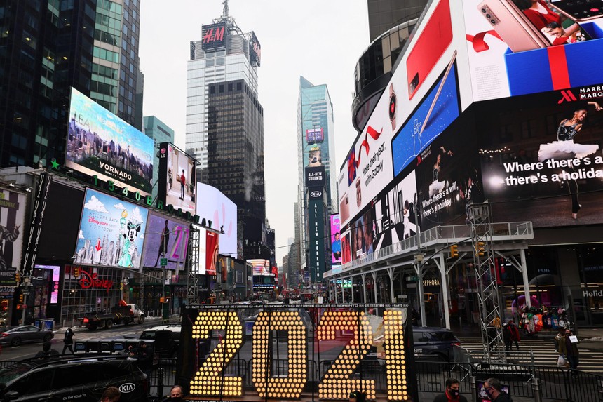 Ngay cả khi được dự báo tăng trưởng mạnh nhất 50 năm, kinh tế thế giới vẫn đối mặt với rủi ro