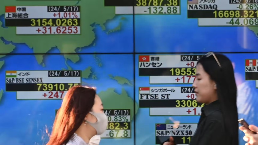 Đồng đô la mạnh ảnh hưởng đến hiệu suất của thị trường chứng khoán châu Á trong nửa đầu năm 2024