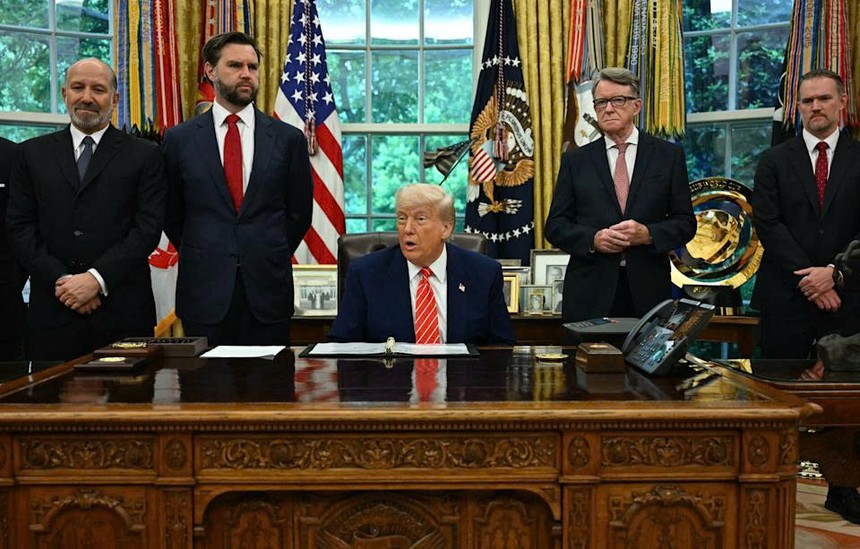 Tổng thống Trump công bố thoả thuận thương mại với Anh