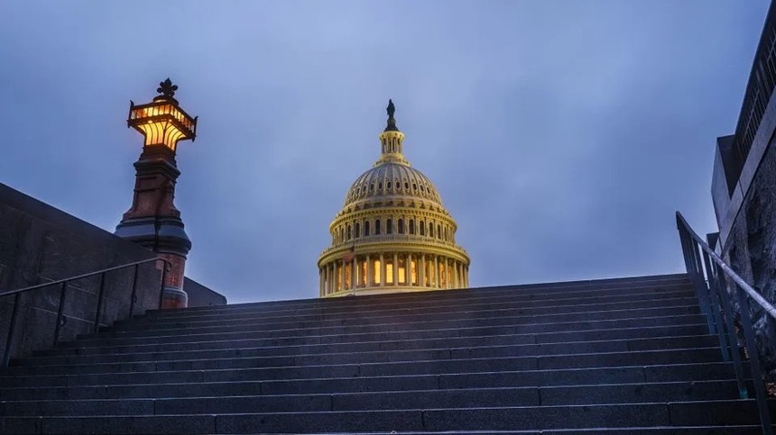 Vì sao Mỹ mất xếp hạng tín nhiệm cao nhất?