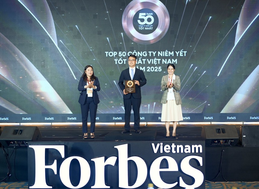 FPT Retail được vinh danh trong “Top 50 công ty niêm yết tốt nhất 2025” của Forbes Việt Nam.