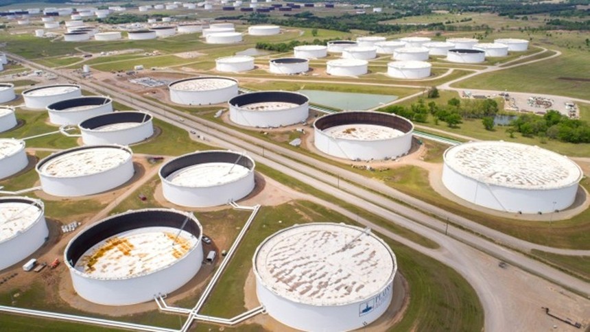 Thị trường dầu mỏ phớt lờ dự đoán về tình trạng dư cung