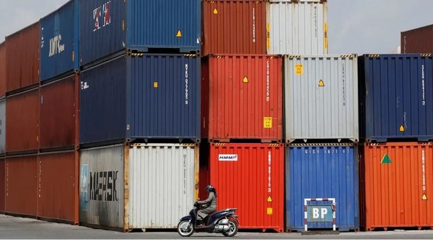 Các nhà xuất khẩu đồ nội thất vẫn gắn bó với Việt Nam bất chấp rủi ro thuế quan mới của Mỹ