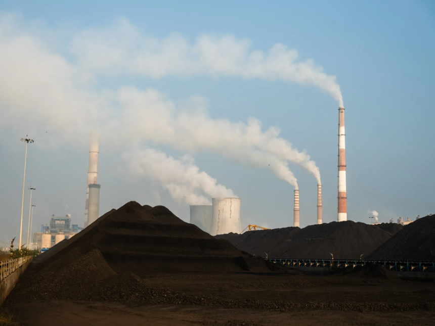 Ngành than hưởng lợi khi nguồn cung khí đốt bị gián đoạn