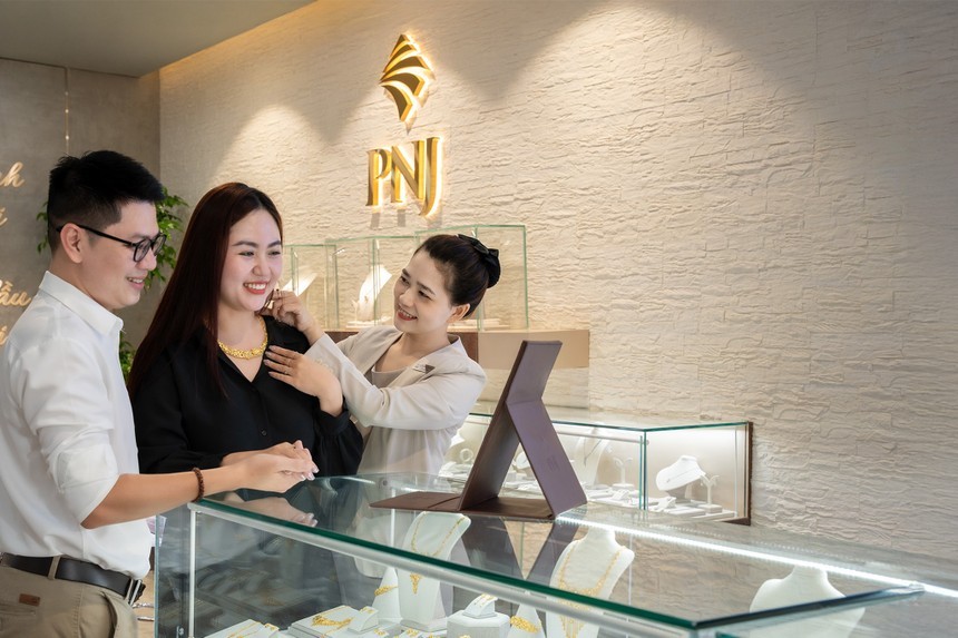 Vàng bạc Đá quý Phú Nhuận (PNJ): Tổng giám đốc mua vào 1 triệu cổ phiếu