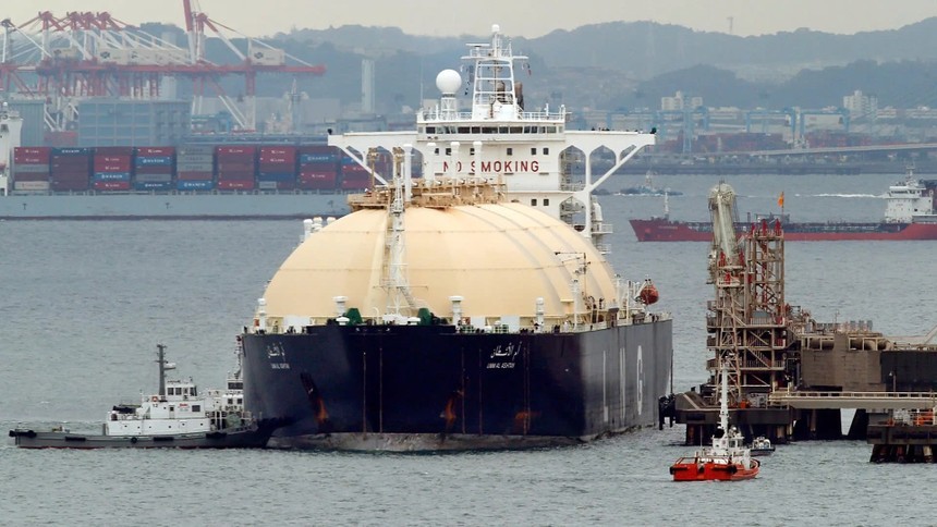 Châu Âu và châu Á bước vào cuộc cạnh tranh giành nguồn cung LNG