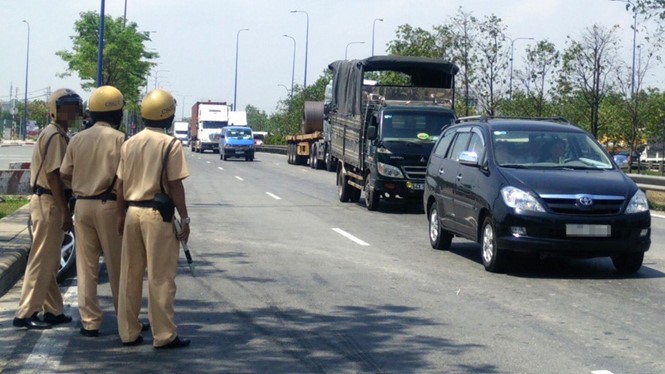 Thêm Hiệp hội Ngân hàng lên tiếng về việc phạt ô tô không có giấy tờ gốc