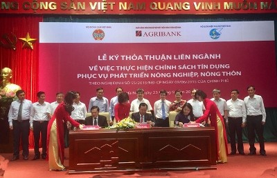 Agribank và Trung ương Hội Nông dân Việt Nam ký kết thỏa thuận hợp tác 
thực hiện hiệu quả chính sách tín dụng phục vụ phát triển nông nghiệp, nông thôn 