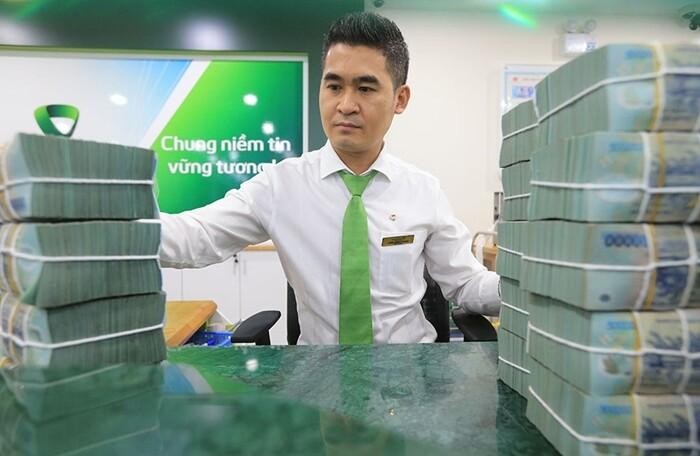 Vietcombank (VCB): 6 tháng đầu năm 2025, lợi nhuận trước thuế đạt gần 21.894 tỷ đồng, tăng 5,1%