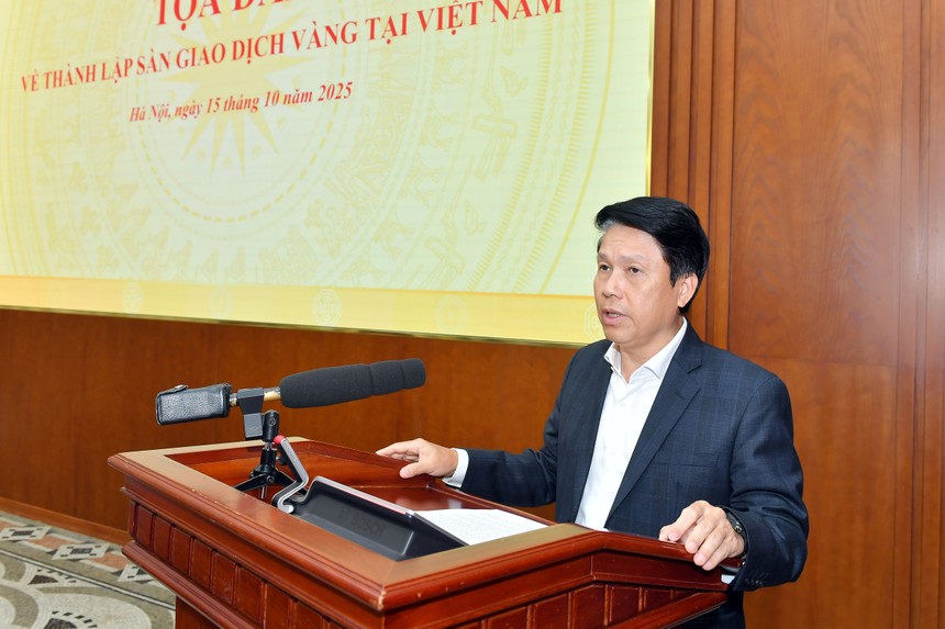 Phó Thống đốc Ngân hàng Nhà nước Phạm Tiến Dũng phát biểu tại Tọa đàm