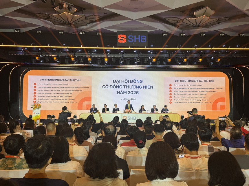 Chủ tịch HĐQT SHB Đỗ Quang Hiển gửi lời cảm ơn tới các cổ đông
