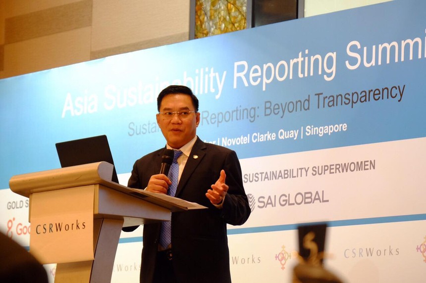 Ông Đỗ Trường Minh, Thành viên Hội đồng Quản trị, Tổng giám đốc Tập đoàn Bảo Việt trình bày tại Hội nghị ASRS