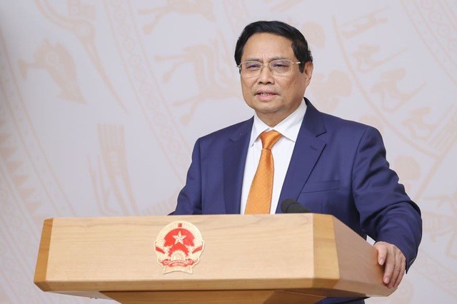 Thủ tướng Phạm Minh Chính phát biểu tại Hội nghị về ngoại giao kinh tế chiều 2/4 (Ảnh: VGP)