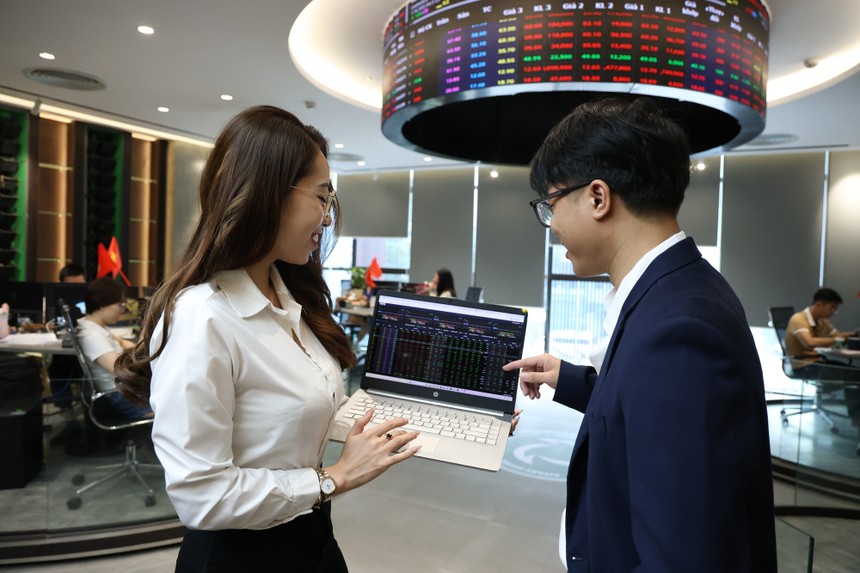 Điểm tên nhóm cổ phiếu đón đầu kỳ vọng mùa báo cáo tài chính quý II/2026