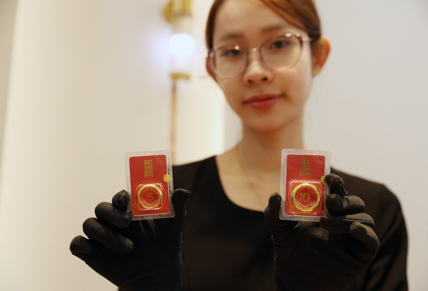 Giá vàng hôm nay ngày 9/3: Vàng giảm gần 2 triệu đồng/lượng