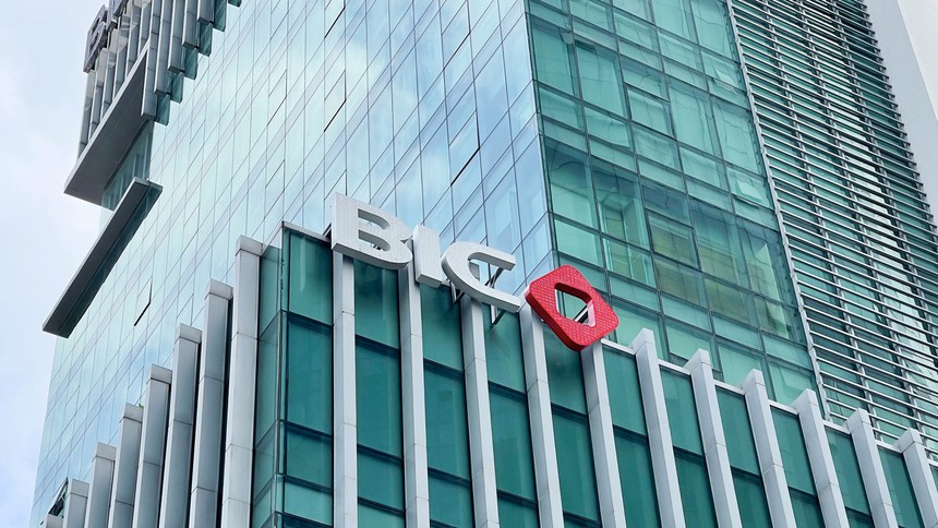 BIC chi trả hơn 900 triệu đồng quyền lợi bảo hiểm cho khách hàng của BIDV Thái Hà