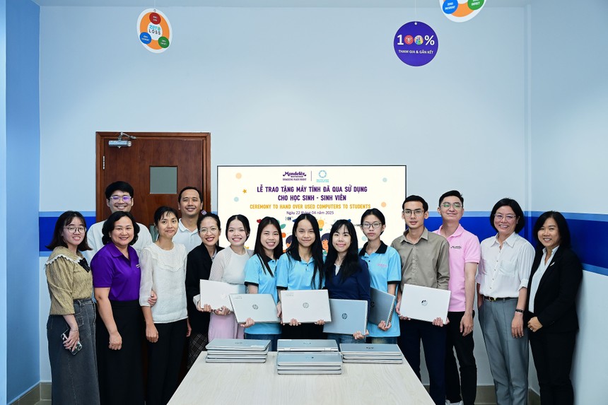 Mondelez Kinh Đô tiếp tục hành trình tiếp sức tri thức cho học sinh, sinh viên Việt Nam