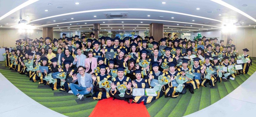 184 nhà phân phối Amway hoàn tất khóa đào tạo tư vấn viên quản lý cân nặng Bodykey 2024