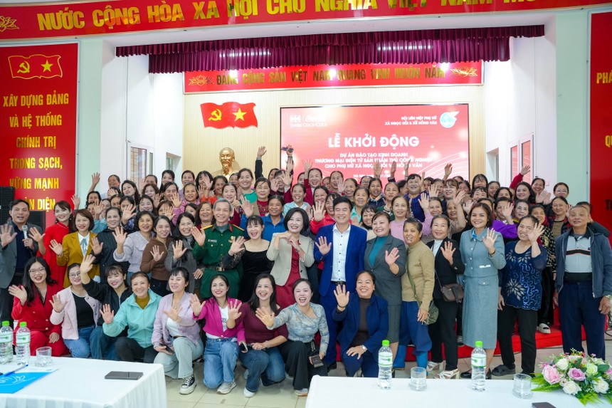 Coca-Cola Việt Nam mở rộng chương trình đào tạo thương mại điện tử cho phụ nữ làng nghề