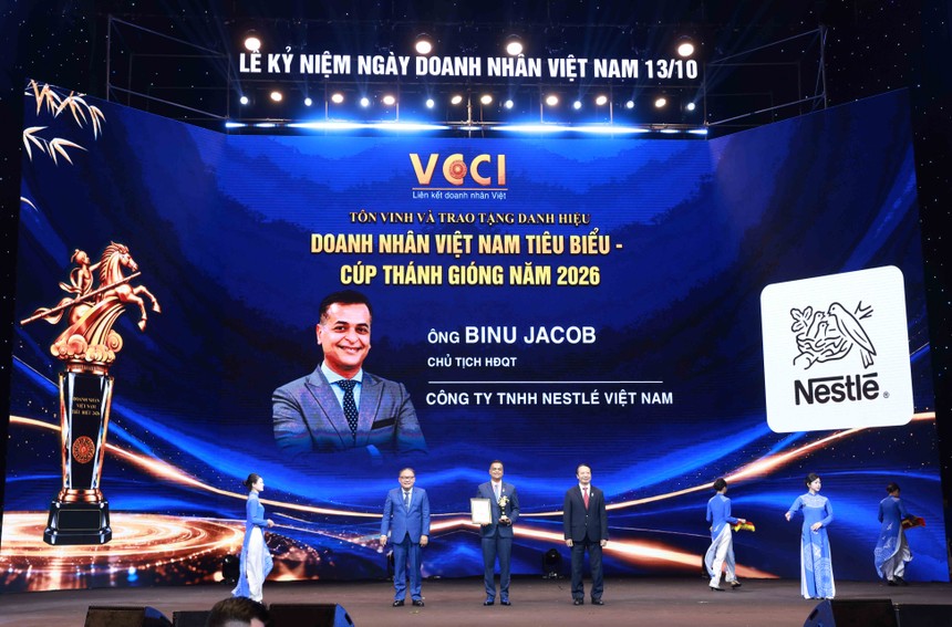 Tổng giám đốc Nestlé Việt Nam được vinh danh Top 100 Doanh nhân tiêu biểu toàn quốc 