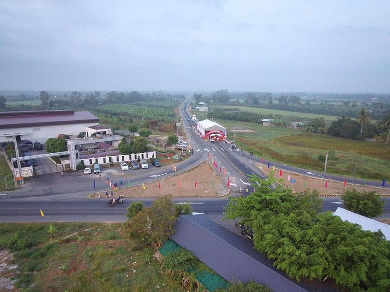 Dự án Đường tỉnh 922 kết nối các quận, huyện Bình Thủy, Ô Môn, Thới Lai, Cờ Đỏ với trung tâm TP. Cần Thơ đã được tổ chức thông xe kỹ thuật tuyến chính vào đầu năm nay