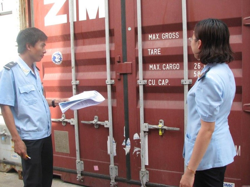 Bộ Công thương lập đoàn kiểm tra kinh doanh tạm nhập, tái xuất tại 4 tỉnh biên giới từ 26/9-7/10/2022.