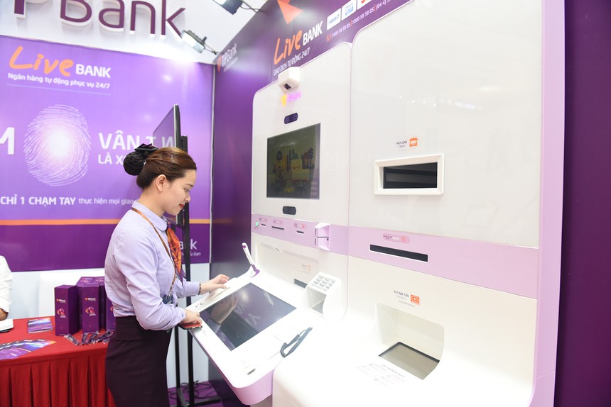 Bình minh của không gian ngân hàng mới