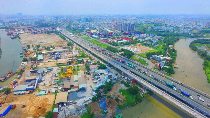 Công tác tổ chức lập quy hoạch tại TP. Thủ Đức chưa đảm bảo tiến độ. Trong ảnh: Khu vực cảng Trường Thọ được quy hoạch xây dựng một hình mẫu về đô thị tương lai của TP. Thủ Đức.
