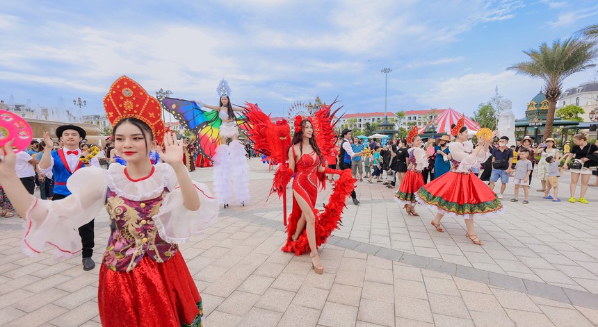 Thị trường bất động sản: Trong khó, đã “ló” hướng ra