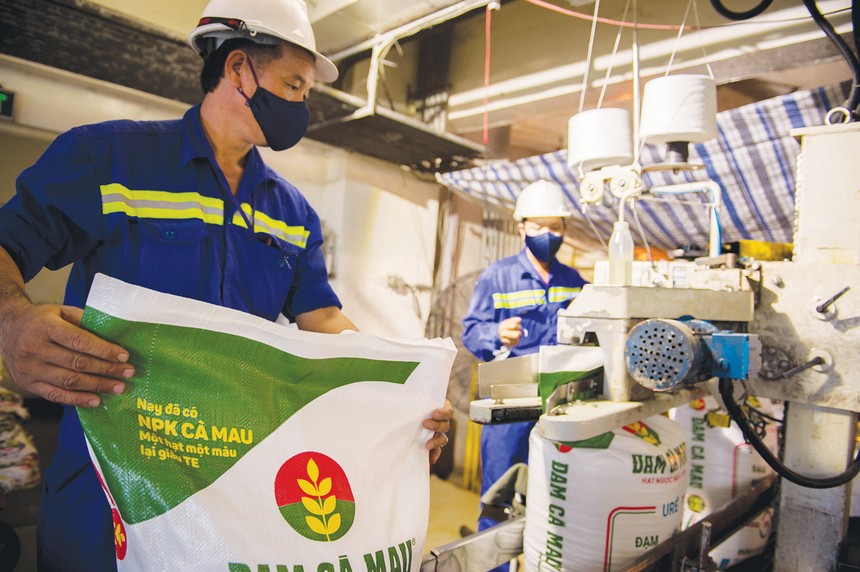 Phân bón là vật tư đầu vào của sản xuất nông nghiệp, chiếm 40 - 60% giá thành của các sản phẩm nông nghiệp