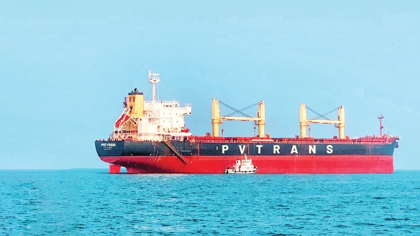 PVTrans được vinh danh trong top 50 Công ty Đại chúng uy tín và hiệu quả năm 2025 (VIX50)